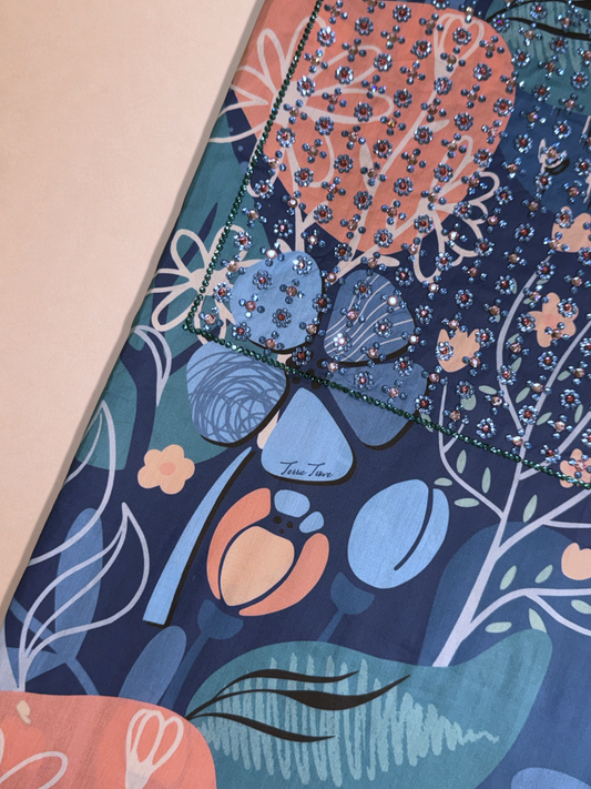 Crystal-Embellished Kaftan 2026