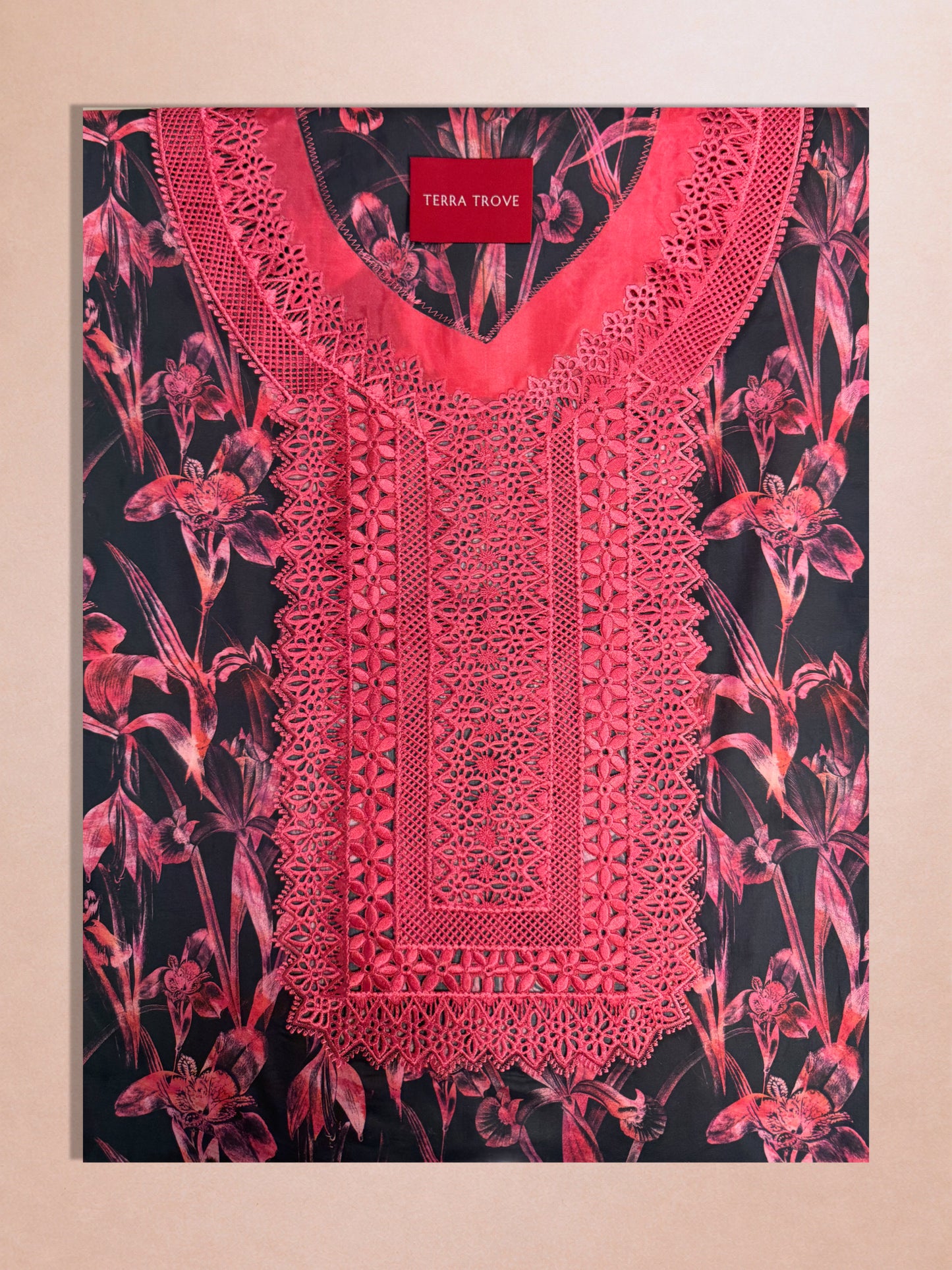 Embroidered Kaftan 2026
