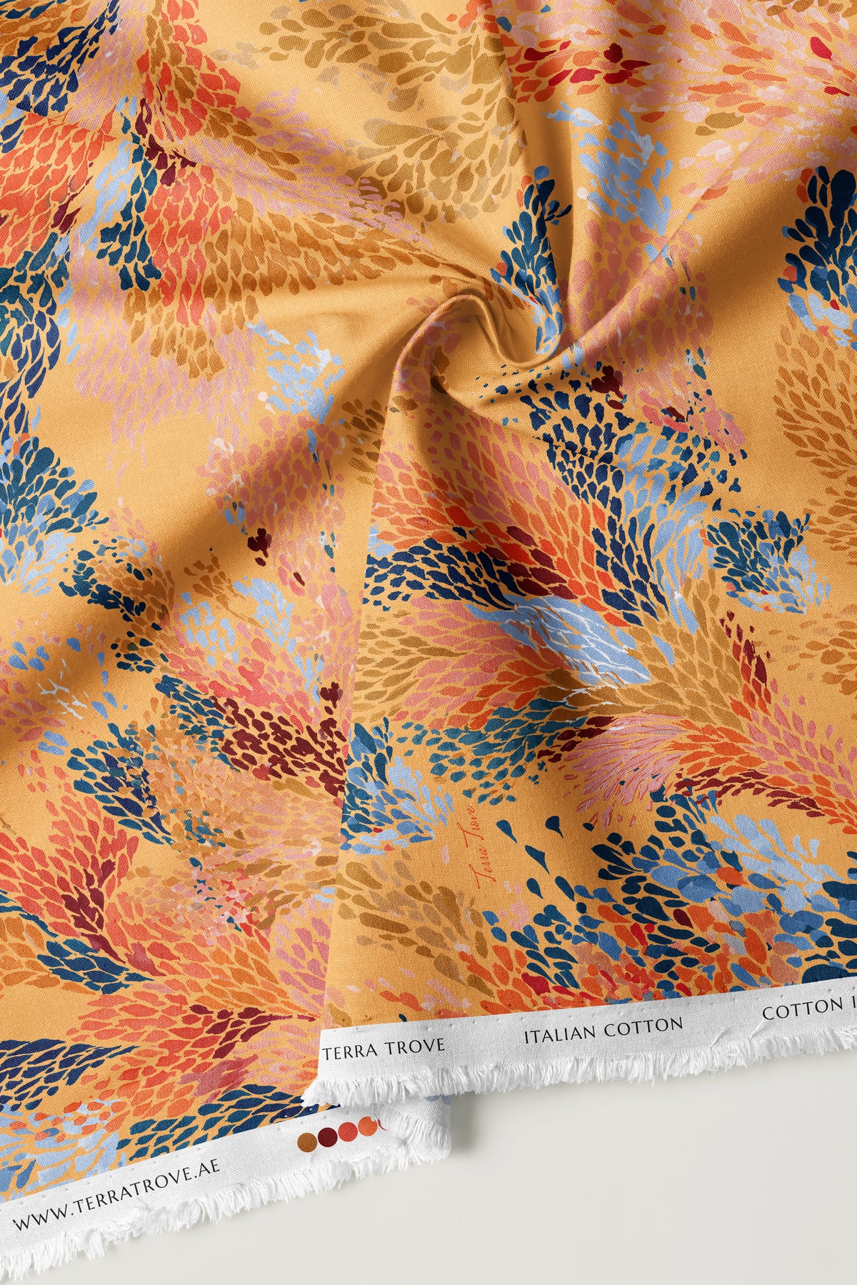 Coral Reverie - Italian Cotton Fabric | SUM26